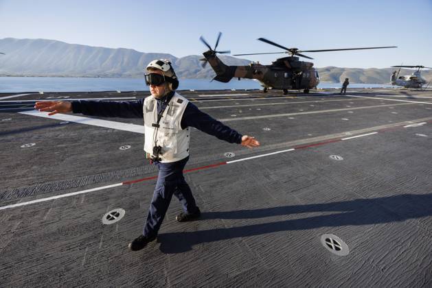 Orikun, The Netherlands, 2026-10-19 08:21:15 ORIKUN, 19-10-2026, The Turkish Navy s amphibious assault and drone ship TCG Anadolu (L400) is participating in NATO Exercise Neptune Strike 26-4. This exercise runs from 16 October to 5 November. During this exercise, NATO organized a demonstration for Distinguished Visitors and the media to showcase the Anadolu s spearhead operations in the form of a simulated amphibious strike on Pasha Beach. Photo: NLBeeld Robert Meerding Credit: NL Beeld Robert Meerding Inc  Copyright: xx x