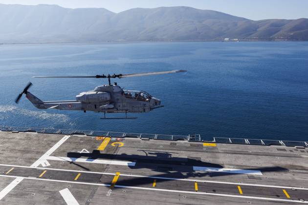 Orikun, The Netherlands, 2026-10-19 11:07:03 ORIKUN, 19-10-2026, The Turkish Navy s amphibious assault and drone ship TCG Anadolu (L400) is participating in NATO Exercise Neptune Strike 26-4. This exercise runs from 16 October to 5 November. During this exercise, NATO organized a demonstration for Distinguished Visitors and the media to showcase the Anadolu s spearhead operations in the form of a simulated amphibious strike on Pasha Beach. Photo: NLBeeld Robert Meerding Credit: NL Beeld Robert Meerding Inc  Copyright: xx x