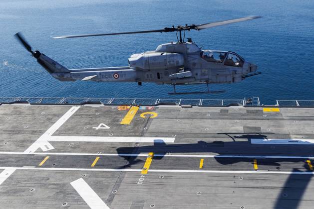 Orikun, The Netherlands, 2026-10-19 11:07:06 ORIKUN, 19-10-2026, The Turkish Navy s amphibious assault and drone ship TCG Anadolu (L400) is participating in NATO Exercise Neptune Strike 26-4. This exercise runs from 16 October to 5 November. During this exercise, NATO organized a demonstration for Distinguished Visitors and the media to showcase the Anadolu s spearhead operations in the form of a simulated amphibious strike on Pasha Beach. Photo: NLBeeld Robert Meerding Credit: NL Beeld Robert Meerding Inc  Copyright: xx x