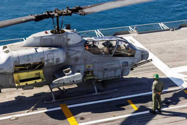 Orikun, The Netherlands, 2026-10-19 11:09:40 ORIKUN, 19-10-2026, The Turkish Navy s amphibious assault and drone ship TCG Anadolu (L400) is participating in NATO Exercise Neptune Strike 26-4. This exercise runs from 16 October to 5 November. During this exercise, NATO organized a demonstration for Distinguished Visitors and the media to showcase the Anadolu s spearhead operations in the form of a simulated amphibious strike on Pasha Beach. Photo: NLBeeld Robert Meerding Credit: NL Beeld Robert Meerding Inc  Copyright: xx x
