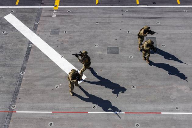 Orikun, The Netherlands, 2026-10-19 10:59:40 ORIKUN, 19-10-2026, The Turkish Navy s amphibious assault and drone ship TCG Anadolu (L400) is participating in NATO Exercise Neptune Strike 26-4. This exercise runs from 16 October to 5 November. During this exercise, NATO organized a demonstration for Distinguished Visitors and the media to showcase the Anadolu s spearhead operations in the form of a simulated amphibious strike on Pasha Beach. Photo: NLBeeld Robert Meerding Credit: NL Beeld Robert Meerding Inc  Copyright: xx x