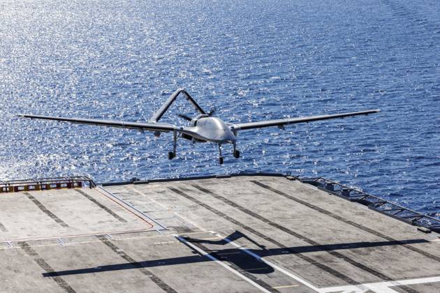 Orikun, The Netherlands, 2026-10-19 13:10:48 ORIKUN, 19-10-2026, The Turkish Navy s amphibious assault and drone ship TCG Anadolu (L400) is participating in NATO Exercise Neptune Strike 26-4. This exercise runs from 16 October to 5 November. During this exercise, NATO organized a demonstration for Distinguished Visitors and the media to showcase the Anadolu s spearhead operations in the form of a simulated amphibious strike on Pasha Beach. Photo: NLBeeld Robert Meerding Credit: NL Beeld Robert Meerding Inc  Copyright: xx x