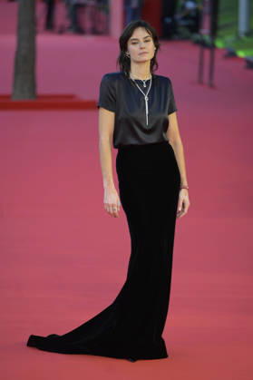 Entertainment Bilder des Tages #2 October 19, 2026, Rome, Italy: Kasia Smutniak attends the red carpet for the film Mustang at the 2026 Rome Film Fest, held at the Auditorium Parco della Musica. Rome Italy - ZUMAs197 20261019_aaa_s197_390 Copyright: xMarioxCartellix