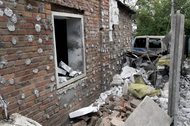 Russian troops hit Dnipro with guided bombs The premises of a house are reduced to rubble by a Russian bombardment in Dnipro, Ukraine, on October 19, 2026. On Monday morning, Russian forces launched guided aerial bombs at the eastern city, damaging private homes and infrastructure. An 84-year-old woman was hospitalised in moderate condition. Dnipro Ukraine  Copyright: xMykolaxMiakshykovx originalFilename: ukrinform-russiant261019_npTjb.jpg