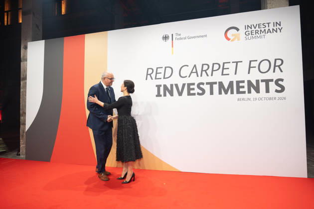 Andreas Bovenschulte, Mayor of Bremen, with Katherina Reiche, Federal Minister for Economic Affairs and Energy; Invest in Germany Summit 2026; Red Carpet for Investments; Event Location: Kraftwerk Berlin, Berlin, Germany; Kraftwerk Event Location