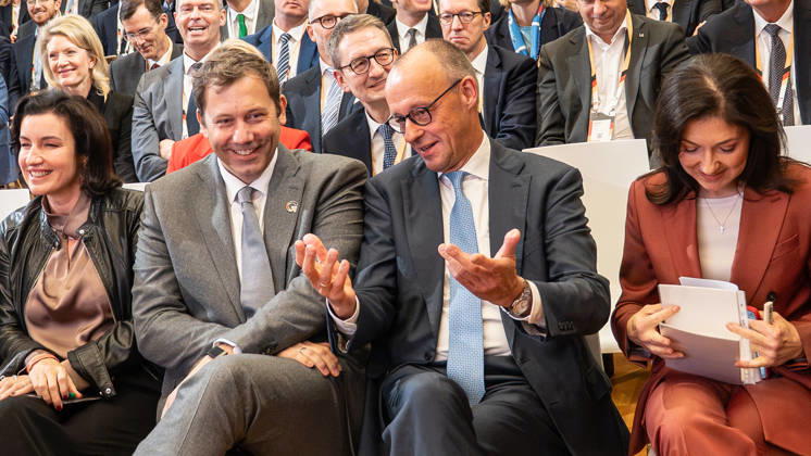 Dorothee Bär, Lars Klingbeil, Friedrich Merz, Katherina Reiche—the first row from the left in the former GDR State Council building—the German government is promoting international investment at the Invest in Germany Summit 2026 at the ESMT European School of Management and Technology in Berlin, Berlin, Germany; ESMT Berlin