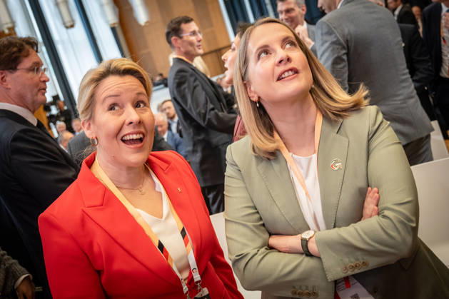 Franziska Giffey and Verena Hubertz (from left) at the Invest in Germany Summit 2026 at the ESMT European School of Management and Technology in Berlin, Berlin, Germany; ESMT Berlin