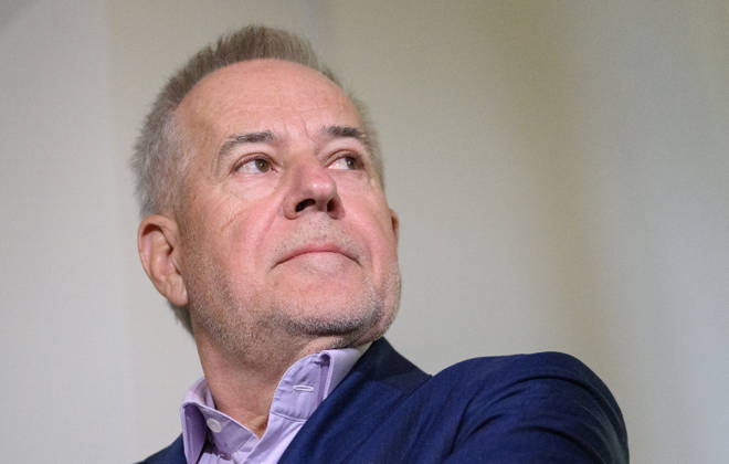 - Wien 20.10.2026 - Korruptionsprozess gegen Siegfried Wolf und Ex-Finanzminister Schelling. Die WKStA kreidet dem Industriellen Wolf eine korruptive Vereinbarung an, Ex-ÖVP-Minister Schelling ist wegen Amtsmissbrauchs mitangeklagt. PHOTO: Angeklagter Industrieller Siegfried Wolf Corruption trial against industrialist Siegfried Wolf and former Finance Minister Hans Jörg Schelling. The Economic and Corruption Prosecutor’s Office (WKStA) accuses Wolf of a corrupt agreement ; former ÖVP minister Schelling is co-accused of abuse of office. Korruption, Prozess, Landesgericht Wiener Neustadt, WKStA,, Korruption, Amtsmissbrauch, Bestechung, Steuerverfahren, Finanzministerium, ÖVP, Justiz, Gericht, Strafprozess Korruptionsprozess gegen Si