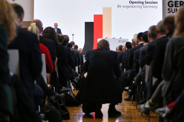 Berlin, Germany, October 20, 2026: ESMT Invest in Germany Summit—Chancellor Friedrich Merz (CDU) delivers a speech Copyright: xdtsxNachrichtenagenturx dts_140072