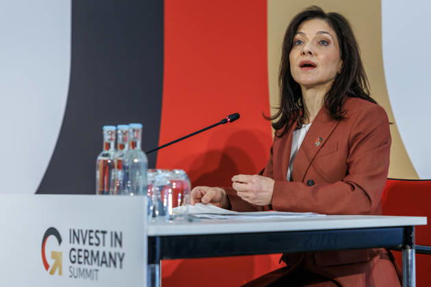 Invest in Germany Summit in Berlin: Katherina Reiche (CDU), Federal Minister for Economic Affairs and Energy, speaks at the Invest in Germany Summit on October 20, 2026 in Berlin Katherina Reiche (CDU), Federal Minister for Economic Affairs and Energy, speaks at the Invest in Germany Summit on October 20, 2026, in Berlin Berlin Berlin Germany ESMT Berlin