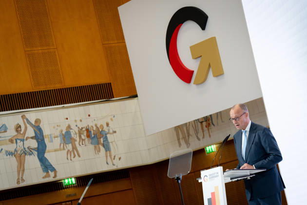 Invest in Germany Summit, Berlin, ESMT Invest in Germany Summit, Berlin, ESMT, Friedrich Merz, Federal Chancellor Berlin Berlin GER