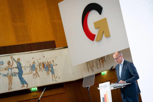 Invest in Germany Summit, Berlin, ESMT Invest in Germany Summit, Berlin, ESMT, Friedrich Merz, Federal Chancellor Berlin Berlin GER