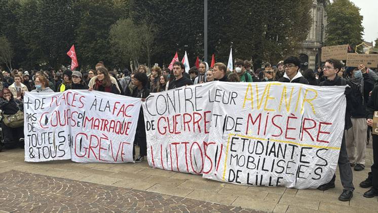 France extends night curfews beyond Paris following weekend violence LILLE, FRANCE - OCTOBER 20: Demonstrators, including students march through the streets of Lille, France, on October 20, 2026, to protest soaring living costs and high fuel prices, amidst heavy police presence. The rally forms part of wider nationwide demonstrations that saw approximately 2,500 individuals detained and over 1,000 security and emergency personnel injured, alongside damage or looting at nearly 3,000 commercial establishments. In response to the escalating civil unrest, the French government instituted partial curfews across key urban centers including Paris, Lille, Lyon, and Nice. Murat Karadag Anadolu Lille France. Editorial use only. Please get in touch  Copyright: x2026xAnadoluxMuratxKaradagx