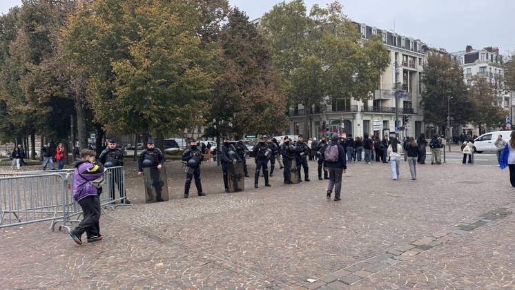 France extends night curfews beyond Paris following weekend violence LILLE, FRANCE - OCTOBER 20: Demonstrators, including students march through the streets of Lille, France, on October 20, 2026, to protest soaring living costs and high fuel prices, amidst heavy police presence. The rally forms part of wider nationwide demonstrations that saw approximately 2,500 individuals detained and over 1,000 security and emergency personnel injured, alongside damage or looting at nearly 3,000 commercial establishments. In response to the escalating civil unrest, the French government instituted partial curfews across key urban centers including Paris, Lille, Lyon, and Nice. Murat Karadag Anadolu Lille France. Editorial use only. Please get in touch  Copyright: x2026xAnadoluxMuratxKaradagx