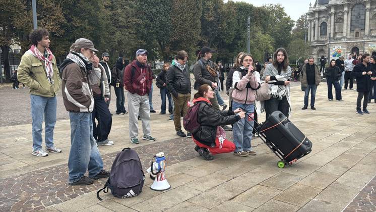 France extends night curfews beyond Paris following weekend violence LILLE, FRANCE - OCTOBER 20: Demonstrators, including students march through the streets of Lille, France, on October 20, 2026, to protest soaring living costs and high fuel prices, amidst heavy police presence. The rally forms part of wider nationwide demonstrations that saw approximately 2,500 individuals detained and over 1,000 security and emergency personnel injured, alongside damage or looting at nearly 3,000 commercial establishments. In response to the escalating civil unrest, the French government instituted partial curfews across key urban centers including Paris, Lille, Lyon, and Nice. Murat Karadag Anadolu Lille France. Editorial use only. Please get in touch  Copyright: x2026xAnadoluxMuratxKaradagx