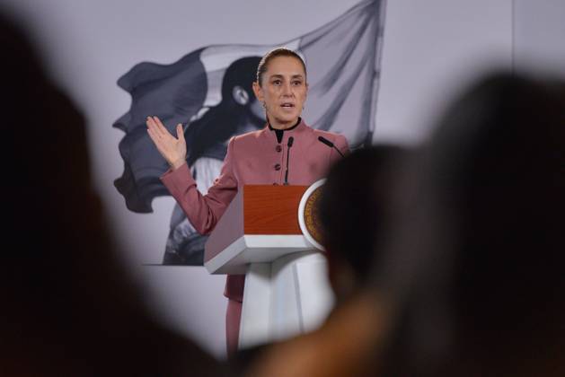 October 20, 2026: TO-45548& x2014;MEXICO , October 20, 2026. Mexican President Claudia Sheinbaum spoke about healthcare and national policy during the "People& x2019;s Conference" (Conferencia del Pueblo) at the National Palace in Mexico City. Clasos.com.mx - ZUMAcs4_ 20261020_faa_cs4_008 Copyright: xJavierxLiraxOterox