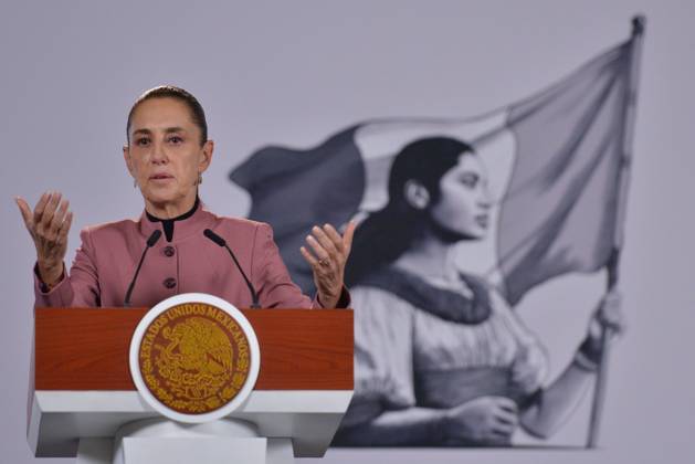 October 20, 2026: TO-45548& x2014;MEXICO , October 20, 2026. Mexican President Claudia Sheinbaum spoke about healthcare and national policy during the "People& x2019;s Conference" (Conferencia del Pueblo) at the National Palace in Mexico City. Clasos.com.mx - ZUMAcs4_ 20261020_faa_cs4_012 Copyright: xJavierxLiraxOterox