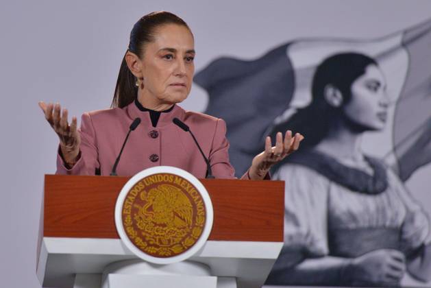 October 20, 2026: TO-45548& x2014;MEXICO , October 20, 2026. Mexican President Claudia Sheinbaum spoke about healthcare and national policy during the "People& x2019;s Conference" (Conferencia del Pueblo) at the National Palace in Mexico City. Clasos.com.mx - ZUMAcs4_ 20261020_faa_cs4_017 Copyright: xJavierxLiraxOterox