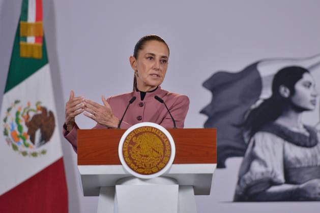 October 20, 2026: TO-45548& x2014;MEXICO , October 20, 2026. Mexican President Claudia Sheinbaum spoke about healthcare and national policy during the "People& x2019;s Conference" (Conferencia del Pueblo) at the National Palace in Mexico City. Clasos.com.mx - ZUMAcs4_ 20261020_faa_cs4_031 Copyright: xJavierxLiraxOterox