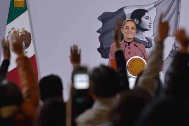 October 20, 2026: TO-45548& x2014;MEXICO , October 20, 2026. Mexican President Claudia Sheinbaum spoke about healthcare and national policy during the "People& x2019;s Conference" (Conferencia del Pueblo) at the National Palace in Mexico City. Clasos.com.mx - ZUMAcs4_ 20261020_faa_cs4_047 Copyright: xJavierxLiraxOterox