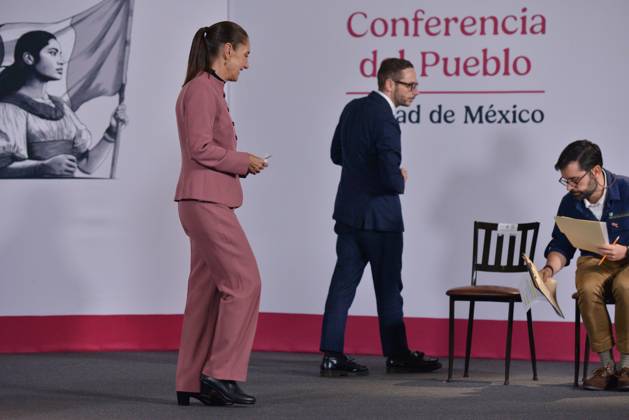 October 20, 2026: TO-45548& x2014;MEXICO , October 20, 2026. Mexican President Claudia Sheinbaum spoke about healthcare and national policy during the "People& x2019;s Conference" (Conferencia del Pueblo) at the National Palace in Mexico City. Clasos.com.mx - ZUMAcs4_ 20261020_faa_cs4_059 Copyright: xJavierxLiraxOterox