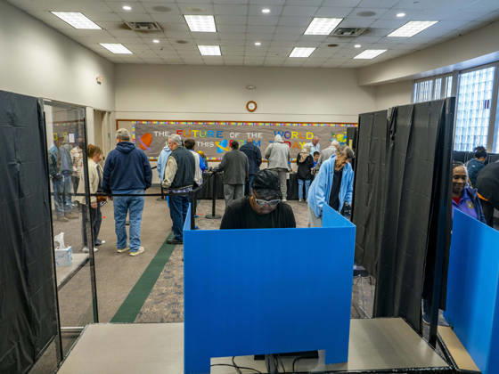 October 20, 2026, Shreveport, Louisiana, USA: Early vote begins in Louisiana. Voters are casting their ballots in a highly watched Senate race and in redrawn congressional districts due to the U.S. Supreme CourtÕs Louisiana v. Callais decision, which struck down the stateÕs Congressional map that had created a second majority-Black district. Shreveport USA - ZUMAd155 20261020_znp_d155_024 Copyright: xSuexDorfmanx