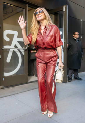 Connie Britton Seen at ABC Studios NEW YORK, NY - OCTOBER 20: Connie Britton seen at ABC Studios on October 20, 2026 in New York City. Credit: Camara Porter AdMedia EDITORIAL USE ONLY  Copyright: xx CamaraxPorterx admphotosthree020945