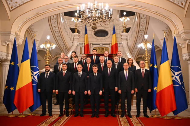 Romania s Parliament approves new Niculescu government BUCHAREST, ROMANIA - OCT 20: Romanian President Nicusor Dan and Prime Minister Luca Niculescu pose for an official family photo alongside cabinet ministers at the Presidential Palace in Bucharest, Romania on October 20, 2026. Present at the session are Deputy Prime Minister and Minister of Internal Affairs Marian Neacsu, Minister of Transport and Infrastructure Stefan-Ovidiu Popa, Minister of Justice Radu Marinescu, Minister of National Defence Stefan-Radu Oprea, Minister of Economy, Digitalization, Entrepreneurship, and Tourism Daniel-Catalin Zamfir, Minister of Agriculture and Rural Development Florin-Ionut Barbu, Minister of Environment, Waters, and Forests Natalia-Elena Intotero, Mi Copyright: x2026xAnadoluxAlexxNicodimx