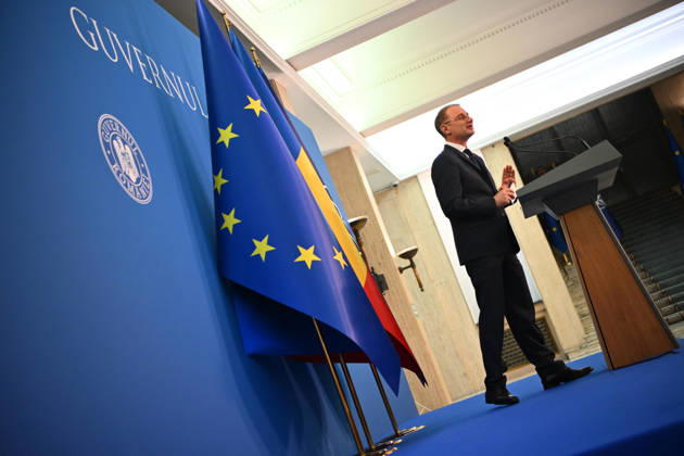 Romania s Parliament approves new Niculescu government BUCHAREST, ROMANIA - OCTOBER 20: Romanian Prime Minister Luca Niculescu delivers a speech following the first official cabinet meeting of the new government at Victoria Palace in Bucharest, Romania, on October 20, 2026. Alex Nicodim Anadolu Bucharest Romania. Editorial use only. Please get in touch for any other usage.  Copyright: x2026xAnadoluxAlexxNicodimx
