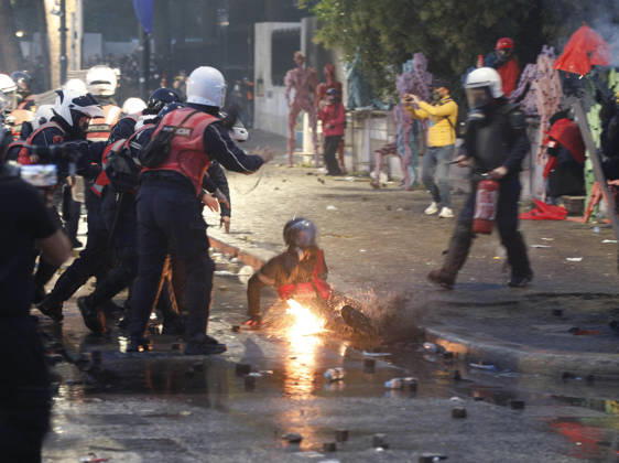 Protesters Clash with Police During a Demonstration in Tirana, Albania. An Albanian police officer is set on fire after he was hit with a Molotov cocktail during an anti-government demonstration in central Tirana on October 17, 2026, as protests continued for a fifth consecutive day over university conditions and demands for the resignation of Albanian Prime Minister Edi Rama. The latest rally follows four nights of violence in the capital, during which protesters and riot police clashed, police used water cannons and tear gas, and demonstrators damaged government offices and shops and set fire to several buildings. Light Studio Agency Malton Dibra Tirana Albania Copyright: xLightxStudioxAgencyx xMaltonxDibrax