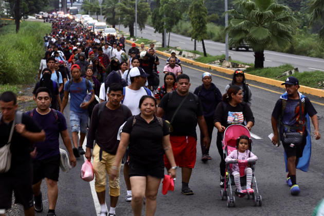 Central American migrants continue journey toward US from southern Mexico TAPACHULA, MEXICO - OCTOBER 20: A caravan of Central American migrants is moving along a route toward the United States, in Tapachula, Mexico, on October 20, 2026. Hundreds of migrants who entered Mexico from Central America in recent days are moving forward in a caravan, seeking to reach the U.S. border. Jose Torres Anadolu Tapachula Mexico. Editorial use only. Please get in touch for any other usage.  Copyright: x2026xAnadoluxJosexTorresx