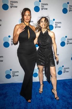 October 20, 2026, New York, New York, United States: (L-R) Ashley Graham and JoJo attend.the Room to Grow Gala at Ziegfeld Ballroom on October 20, 2026 in New York City. New York United States - ZUMAs197 20261020_aaa_s197_611 Copyright: xRonxAdarx