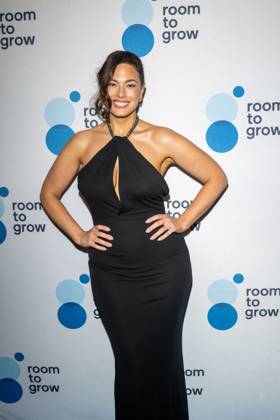 Room to Grow Gala, New York, USA - 20 Oct Ashley Graham attends the Room to Grow Gala at Ziegfeld Ballroom on October 20, 2026 in New York City. New York United States Copyright: xRonxAdarx xSOPAxImagesx Ron-Adar-1460491