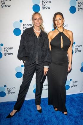 October 20, 2026, New York, New York, United States: (L-R) Uma Thurman and Ashley Graham attend.the Room to Grow Gala at Ziegfeld Ballroom on October 20, 2026 in New York City. New York United States - ZUMAs197 20261020_aaa_s197_617 Copyright: xRonxAdarx