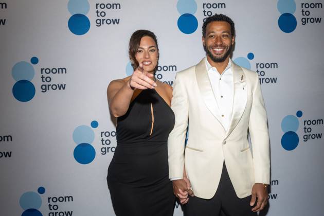 October 20, 2026, New York, New York, United States: (L-R) Ashley Graham and Justin Ervin attend.the Room to Grow Gala at Ziegfeld Ballroom on October 20, 2026 in New York City. New York United States - ZUMAs197 20261020_aaa_s197_652 Copyright: xRonxAdarx