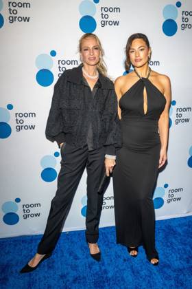 October 20, 2026, New York, New York, United States: (L-R) Uma Thurman and Ashley Graham attend.the Room to Grow Gala at Ziegfeld Ballroom on October 20, 2026 in New York City. New York United States - ZUMAs197 20261020_aaa_s197_640 Copyright: xRonxAdarx