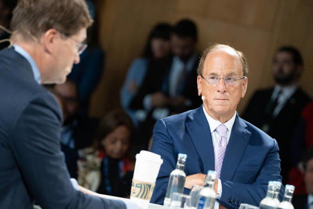 Larry Fink (Laurence Douglas Fink), CEO of BlackRock, speaks at the Berlin Global Dialogue in the former State Council building of the GDR, in conversation with Ola Källenius, CEO of Mercedes-Benz Group AG (on the left in the photo). Berlin Global Dialogue 2026 (BGD 2026), theme: Advancing Alliances for a New Era, Berlin, Berlin, Germany, ESMT