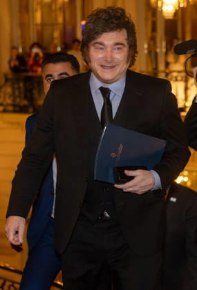 Milei Attends a Breakfast Briefing The President of the Argentine Republic, Javier Milei, attends a breakfast briefing organized by Fórum Europa at the Real Casino Gran Círculo in Madrid on October 21, 2026, in Madrid, Spain. OCTOBER 21, 2026, Spain  Copyright: xEduardoxParrax 7858510