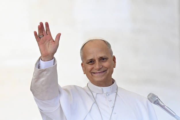 Pope Leo XIV Leads The General Audience - Vatican Pope Leo XIV attends the weekly general audience in Saint Peter’s square, Vatican on October 21, 2026. Photo by Eric Vandeville ABACAPRESS.COM Rome  Copyright: xVandevillexEric ABACAx
