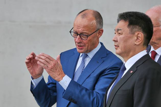 Berlin, Germany, October 21, 2026; Federal Chancellery: Reception for the President of Mongolia; Federal Chancellor Friedrich Merz (CDU) and Ukhnaa Khurelsukh Copyright: xdtsxNachrichtenagenturx dts_140171