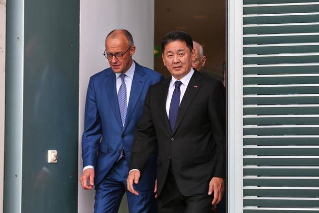 Berlin, Germany, October 21, 2026; Federal Chancellery: Reception for the President of Mongolia; Federal Chancellor Friedrich Merz (CDU) and Ukhnaa Khurelsukh Copyright: xdtsxNachrichtenagenturx dts_140187