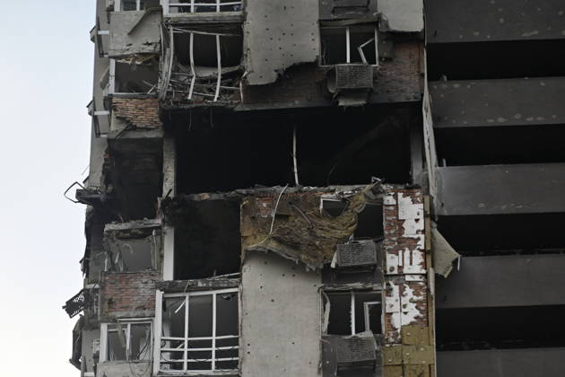 Aftermath Of A Russian Drone Strike In Kyiv An apartment building damaged during a Russian drone strike in Kyiv, Ukraine, on October 21, 2026. Kyiv Ukraine  Copyright: xOleksandrxGusevx originalFilename: gusev-aftermat261021_npXez.jpg