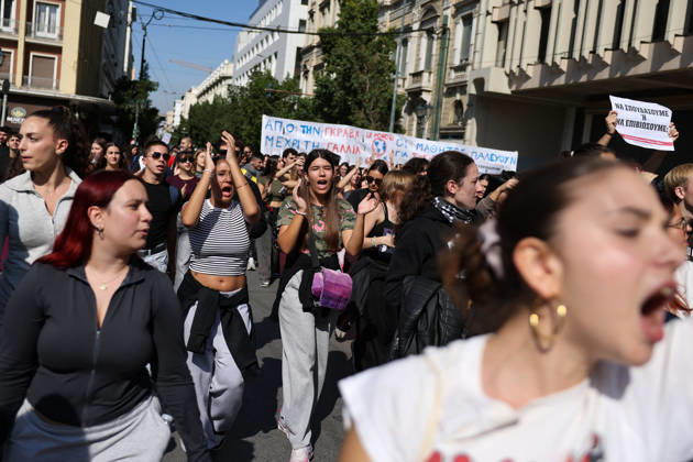 Students, teachers stage demonstration in Athens, Greece ATHENS, GREECE - OCTOBER 21: Students and teachers take part in a demonstration against the rising cost of living and demanding better working conditions and increased funding for public education in Athens, Greece, on October 21, 2026. Costas Baltas Anadolu Athens Greece. Editorial use only. Please get in touch for any other usage. Copyright: x2026xAnadoluxCostasxBaltasx