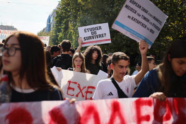 Students, teachers stage demonstration in Athens, Greece ATHENS, GREECE - OCTOBER 21: Students and teachers take part in a demonstration against the rising cost of living and demanding better working conditions and increased funding for public education in Athens, Greece, on October 21, 2026. Costas Baltas Anadolu Athens Greece. Editorial use only. Please get in touch for any other usage.  Copyright: x2026xAnadoluxCostasxBaltasx