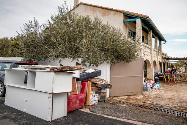 FLOODING IN THE GARD PHOTOPQR LE MIDI LIBRE MiKAEL ANISSET NIMES 10 21 2026 GARD OCTOBER 21, 2026 THE DAY AFTER THE FLOODING MEDITERRANEAN WEATHER EVENT SEVERE WEATHER AHOUSE IN GALICIAN Nîmes, France, October 21, 2026 Flooding following heavy rainfall has affected several areas of the city after the Vistre River overflowed its banks NIMES GARD France  Copyright: xPHOTOPQR LExMIDIxLIBRE MAXPPPxMiKAELxANISSETx 20261021MDL8833 20261021MDL8833