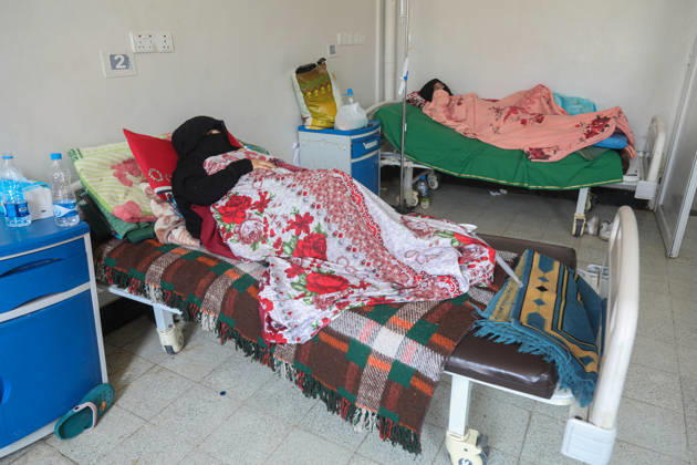 Healthcare crisis deepens in war-torn Yemeni city of Taiz TAIZ, YEMEN - OCTOBER 21: Wounded Yemeni civilians receive treatment under dire conditions at Al-Thawra Hospital, the city s largest public hospital, in Taiz, Yemen, on October 21, 2026. As intense clashes persist between Yemeni government forces and Iran-backed Houthi rebels for control of the strategically located province, healthcare facilities face severe disruption due to critical fuel shortages while thousands of displaced and conflict-affected families struggle to survive. Hamza Mustafa Anadolu Taiz Yemen. Editorial use only. Please get in touch for any other usage.  Copyright: x2026xAnadoluxHamzaxMustafax