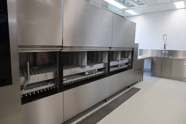 The Bautzen branch of the state-owned enterprise Sächsisches Immobilien und Baumanagement (SIB) today held a ceremony to mark the completion of the new prison kitchen at the Bautzen Correctional Facility. The previous prison kitc Copyright: xMatthiasxWehnertx