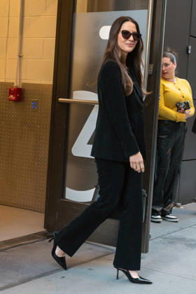 Olivia Munn seen at ABC Studios NEW YORK, NY - OCTOBER 21: Olivia Munn seen at ABC Studios on October 21, 2026 in New York City. Credit: Camara Porter AdMedia EDITORIAL USE ONLY  Copyright: xx CamaraxPorter AdMediax admphotosthree021190