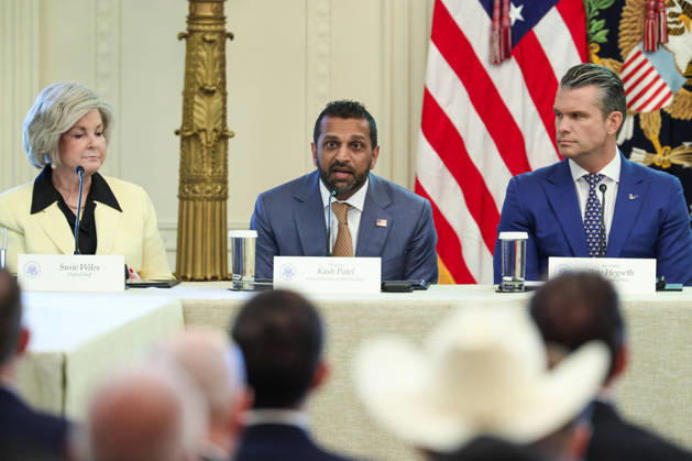 DC: Trump Roundtable on Cybercrime Against Seniors From left to right: White House Chief of Staff Susie Wiles, Kash Patel, Director, Federal Bureau of Investigation (FBI), and US Secretary of War Pete Hegseth, attend a roundtable discussion on cybercrime in the East Room of the White House on October 21, 2026 in Washington, D.C. The administration is fighting back against foreign-based organized criminal organizations that exploit Americans in cyberspace and their scam centers and fraud schemes. Credit: CNP AdMedia EDITORIAL USE ONLY  Copyright: xx AdMediax admphotosthree021207