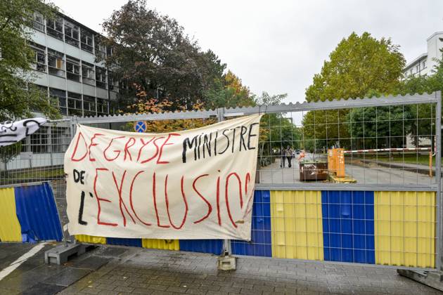 Student Protest Against Austerity 22 10 2026 IXELLES, BELGIUM - Students pictured protesting at the Universite Libre de Bruxelles (ULB) on October 22, 2026 in Ixelles, Belgium, 22 10 2026 Ixelles Belgium  Copyright: xPhilipxReynaersx